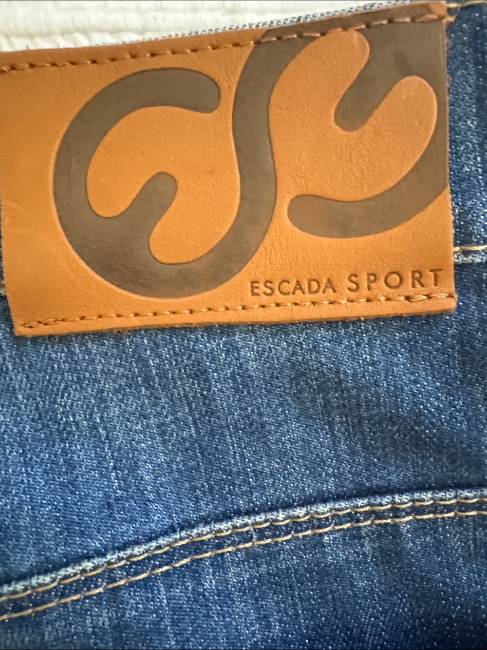 Escada Sport Stretch Vintage Denim Jeans Made in Italy sz 36 eu 2 US - Picture 4 of 10
